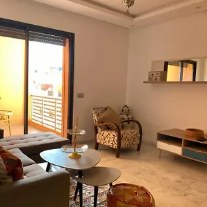 Avec Terrasse Au Calme En Plein Centre De Marrakech Tres Rare Apartment Marrakesh